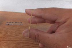 Prepare the rubber band.